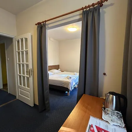 Hotel Corvin Gyor
