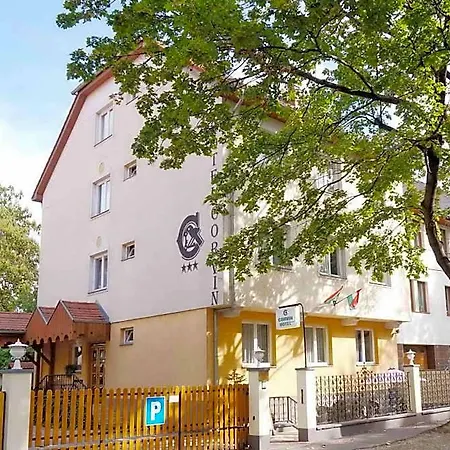 Corvin Hotel