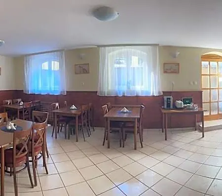 Corvin Hotel