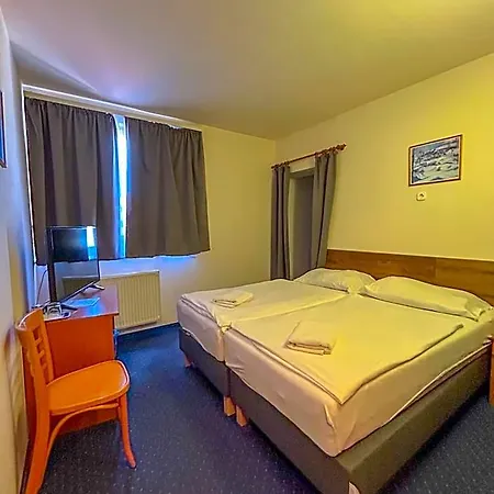 Corvin Hotel
