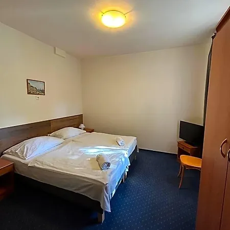 Corvin Hotel