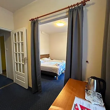 Corvin Hotel